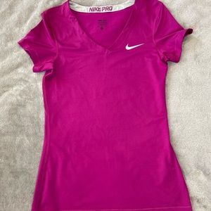 Nike pro shirt, gently worn, Small, fast shipping, smoke free pet free household